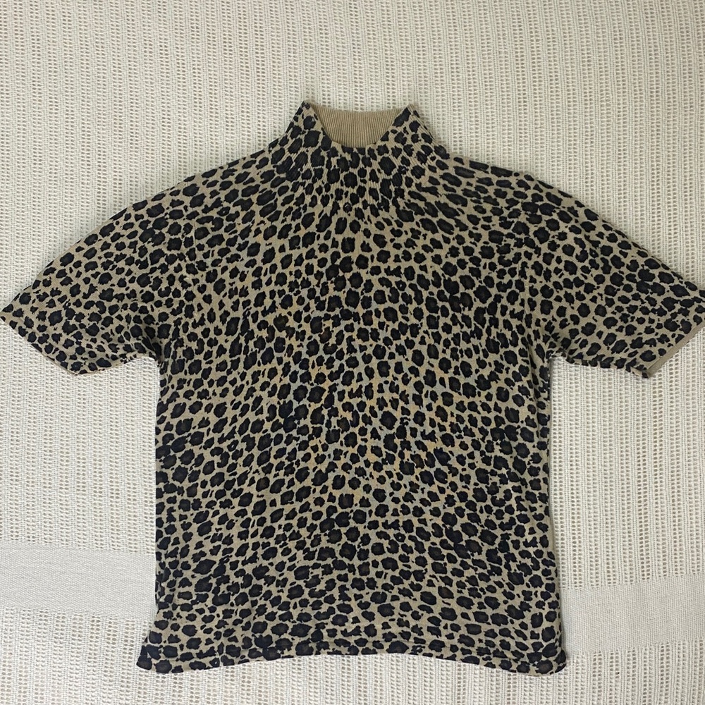 Silk Mock Neck Leopard Print Short Sleeve Shirt Top